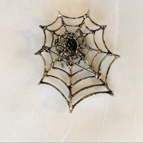 Sparkling Spider Brooch Pin/Pendant - Picture 4 of 7